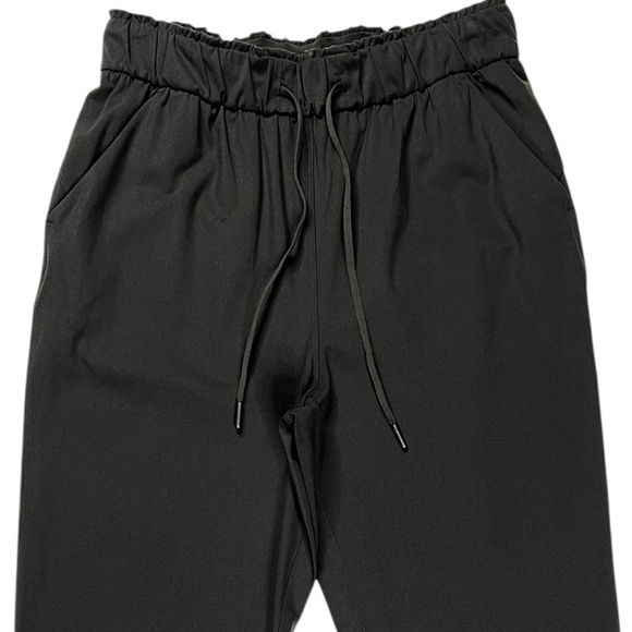 Lululemon Stretch High Rise Pant 7/8 Length in Black Size 8 - Picture 5 of 10